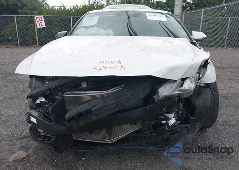 2022 Hyundai Elantra Sel z USA, uszkodzony, nr VIN 5NPLN4AG0NH060341